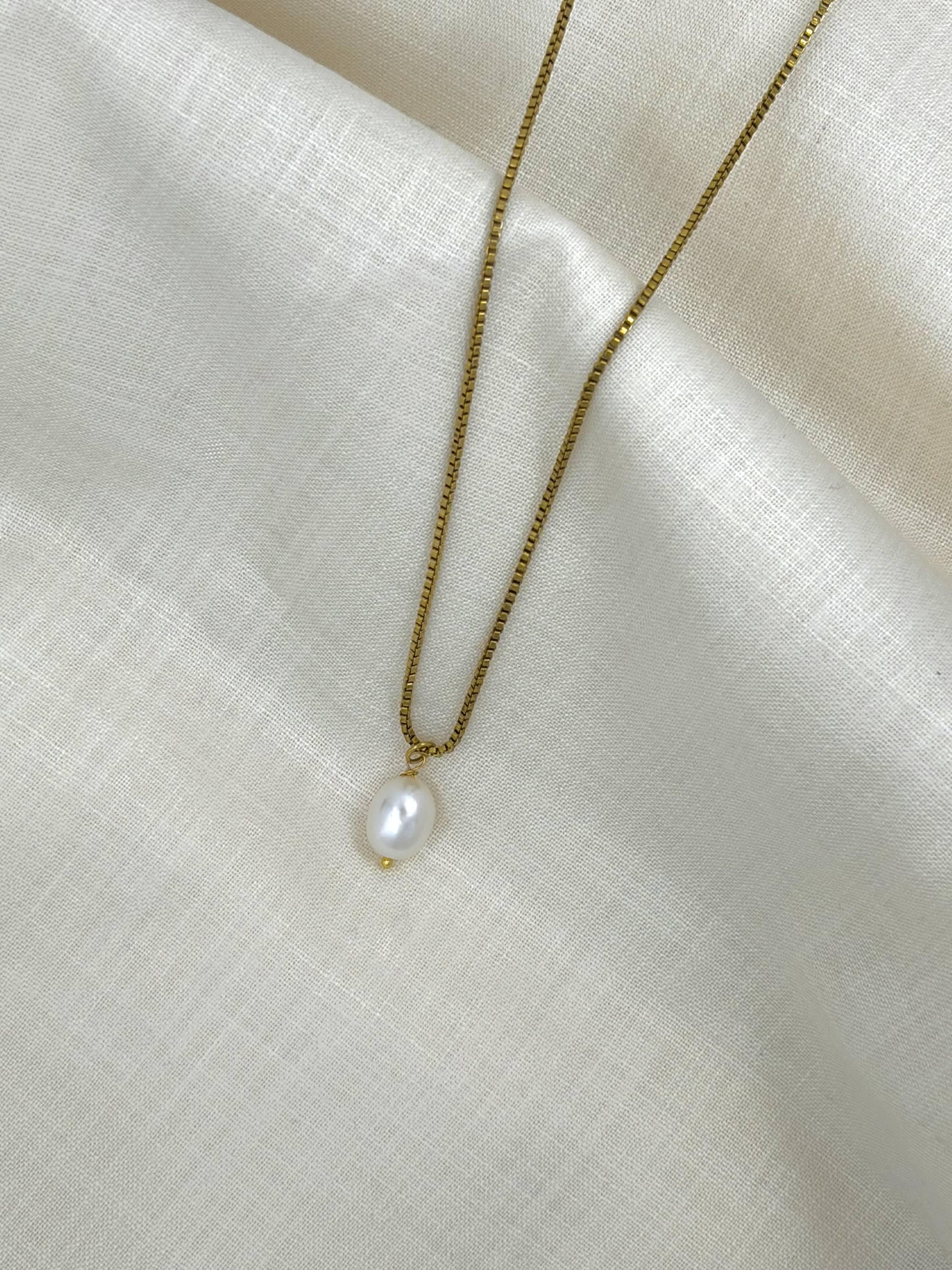 Classic pearl pendant - image 6