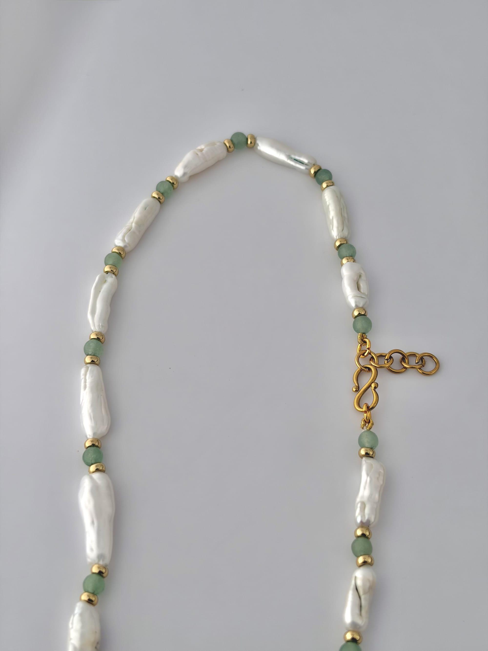 Green aventurine biwa pearl necklace