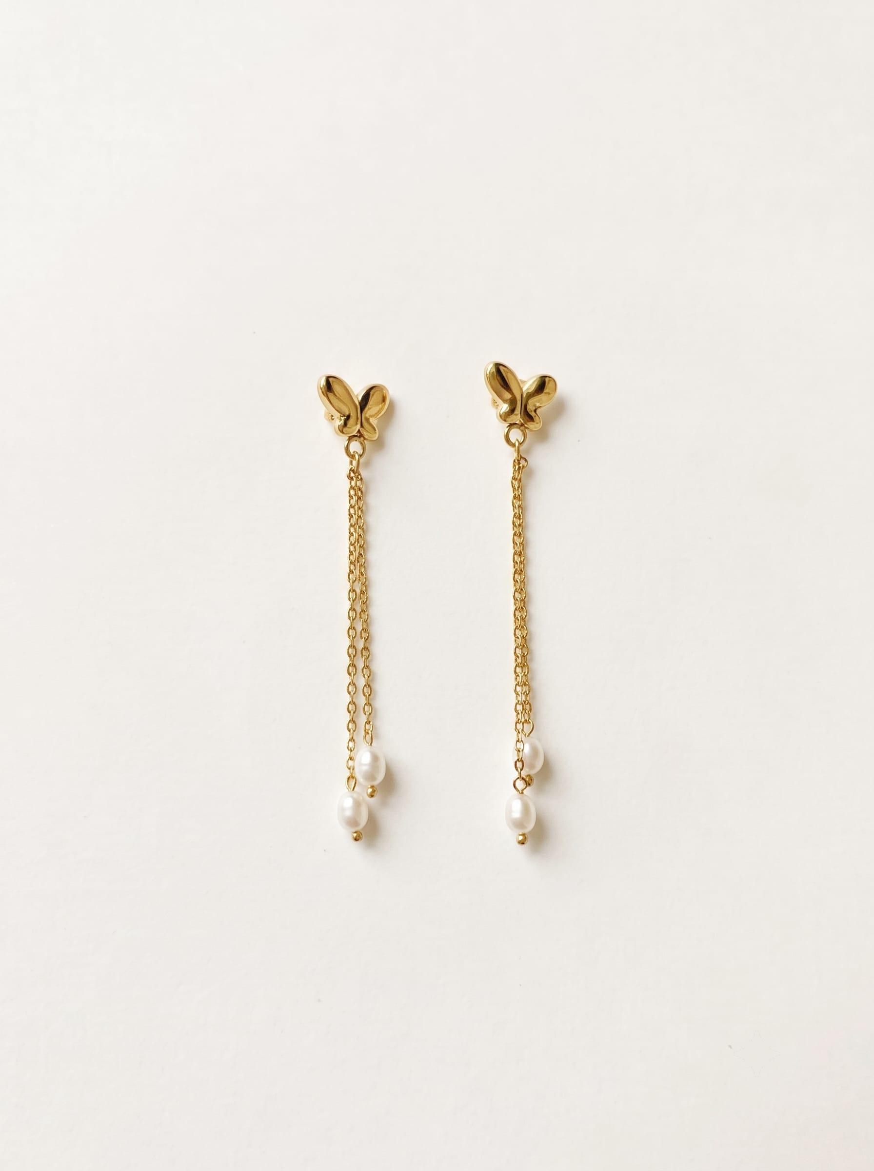 Butterfly pearl earrings