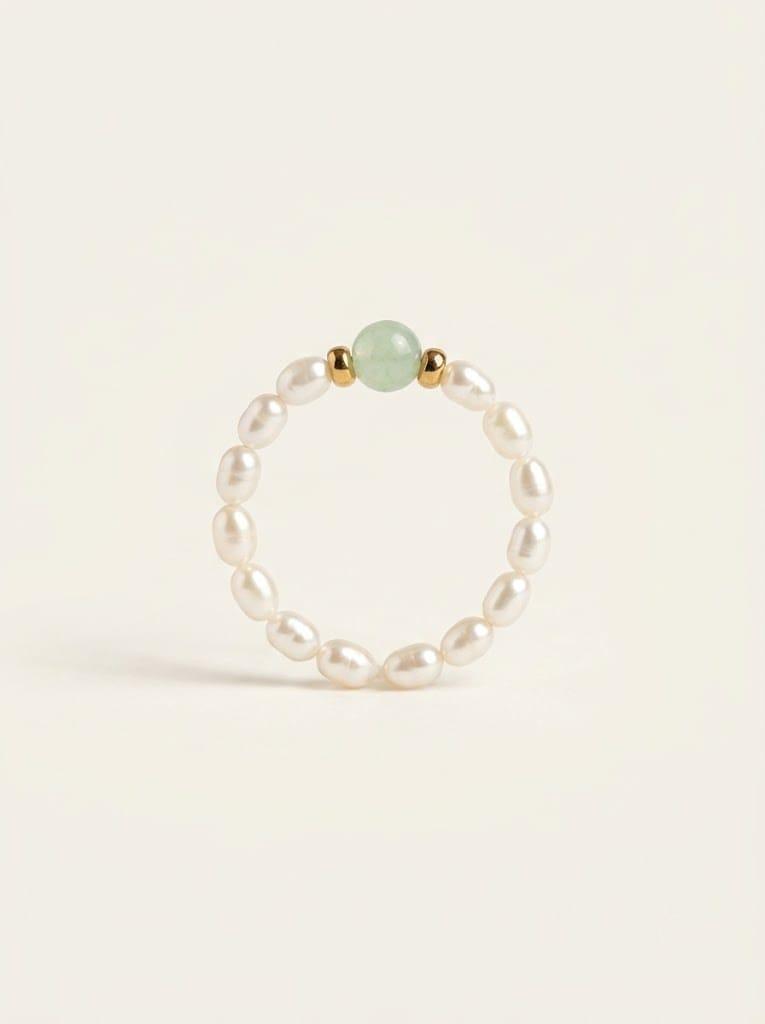 Green aventurine pearl ring